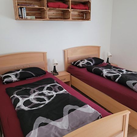 Lutzes Ferienhaus Knittelsheim Luaran gambar