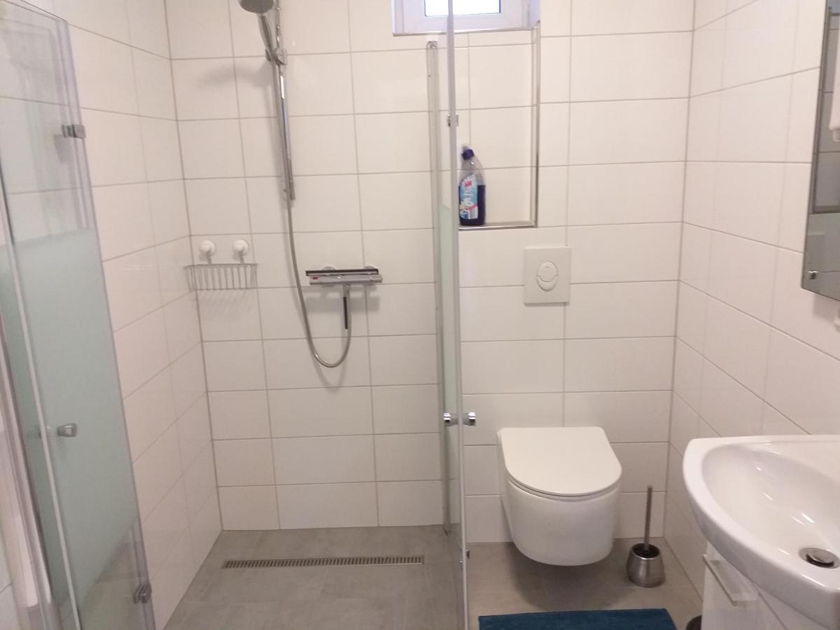 Lutzes Ferienhaus Knittelsheim Luaran gambar